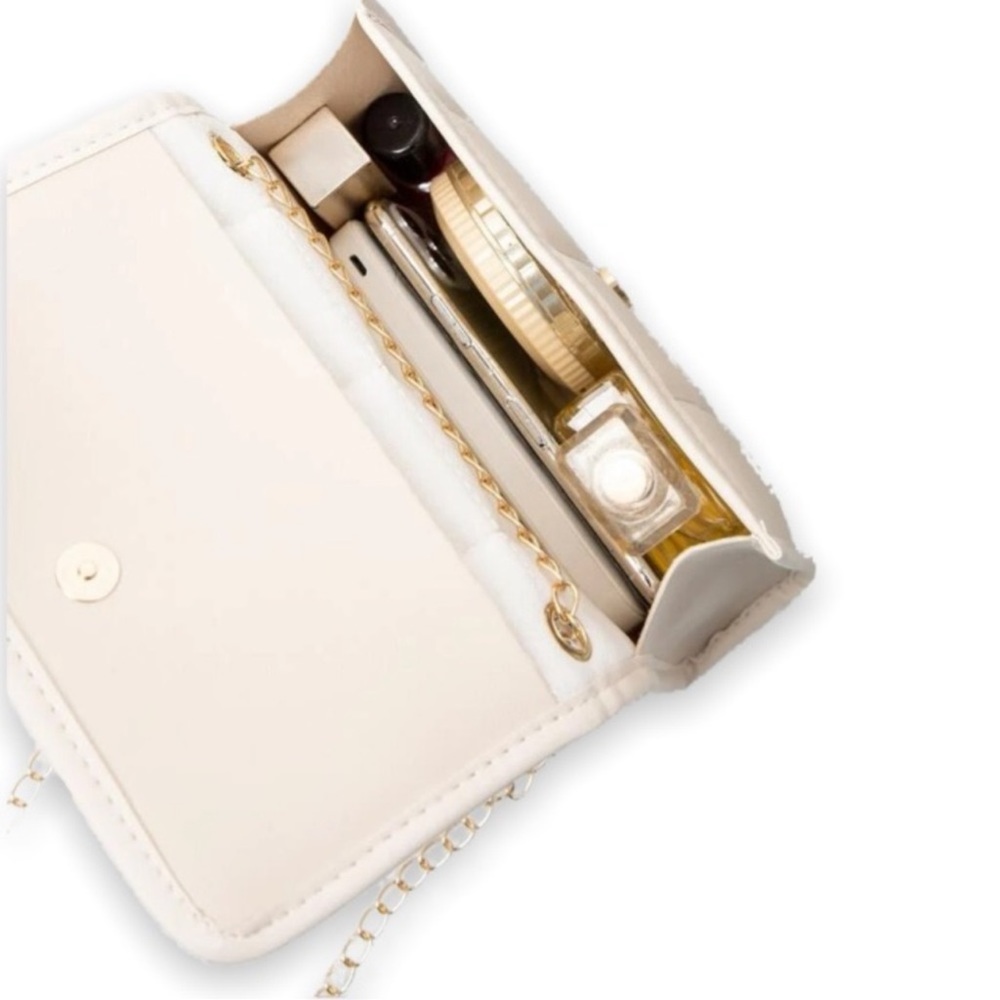 New Boho Plaid Quilted Cream Beige Faux Leather Flap Chain Square Crossbody Bag - Picture 13 of 16